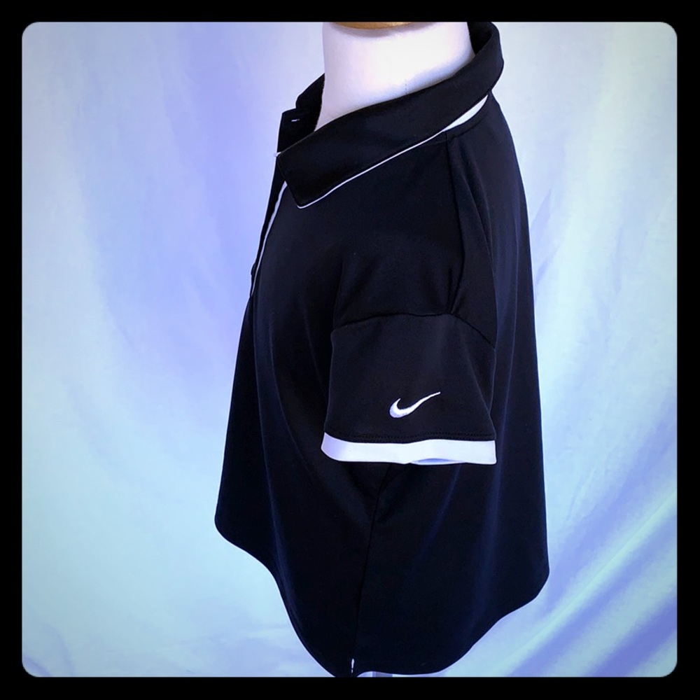 Nike GIRLS golf shirt size L
